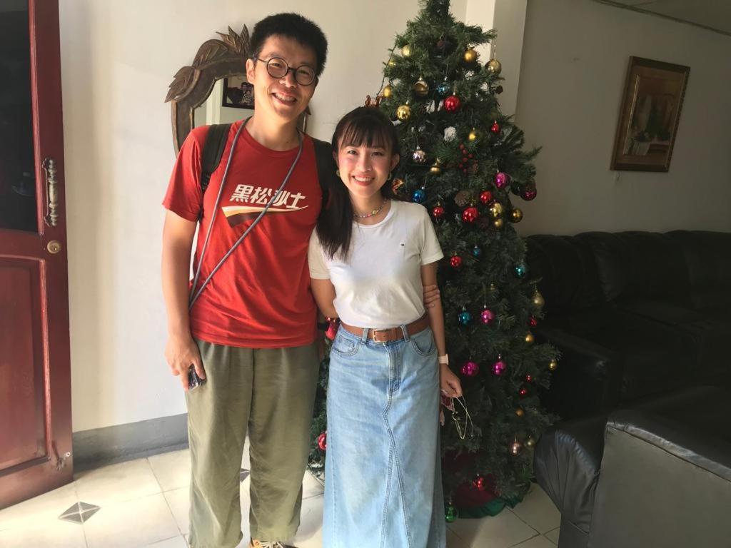 El Callejon Guest House เลออน ภายนอก รูปภาพ
